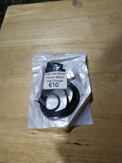 FitBit Alta Smart Fitness Watch Usb Charger