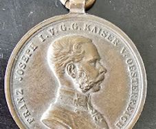 WWI Austria-Hungary Army Franz Joseph I Kaiser Bronze Bravery Medal