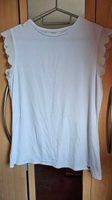 NEW - Ted baker white top