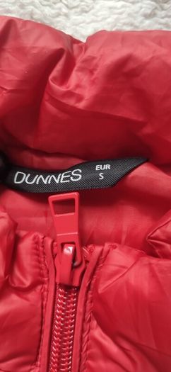Never Used St. Bernard (Dunnes) Red Puffer Vest - Size S.