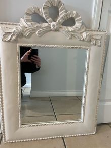 Mirror - distressed paint effect