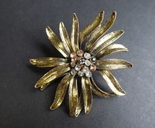 Vintage Gold and Silver Tone Flower Brooch