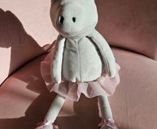 Jellycat Dancing Darcey Alligator