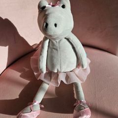 Jellycat Dancing Darcey Alligator