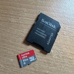 SanDisk Ultra 32 GB microSDHC Memory Card + SD Adapter