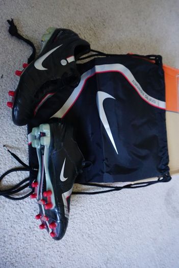 Football Boots Nike Air Zoom Total 90 Supremacy Black/Red (2006) Size 7UK FG