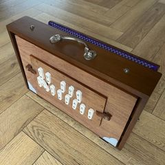 Shruti Box (A440 Hz)