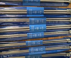 knitting needles x11