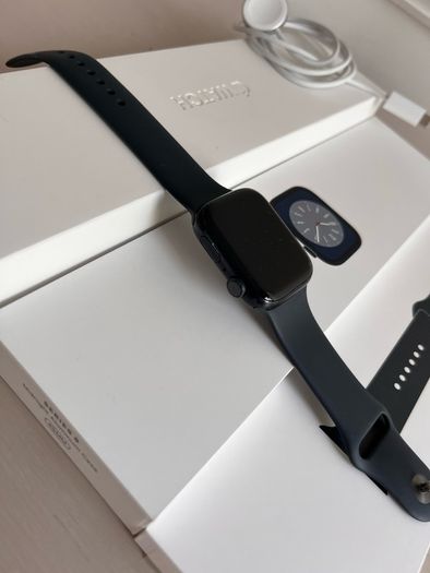 Apple Watch Series 8