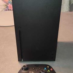 Xbox Series X 1tb. Mint Condition.