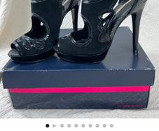Buffalo London  Black Genuine leather Platform Heels, size 39