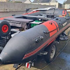 Inflatable boat