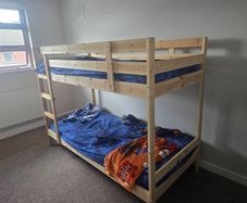 kid's bunk bed
