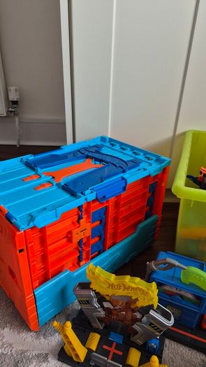 Hot Wheels Sets