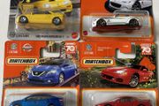 Mazda Autozam/ MX-5 Miata, Nissan Sentra - Matchbox cars