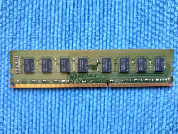 16 Gb (4x4gb)  Ddr3-1333/pc3-10600 Samsung