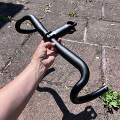 bike handle bar and stem