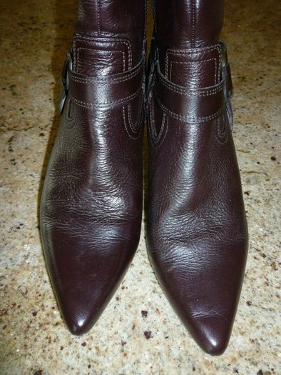 Gionni rustic brown leather boots Size Uk 6 Eu 39 with original box Immaculate. Euro 125 new