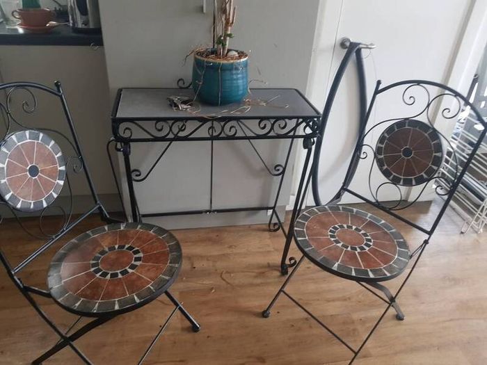 bistro set