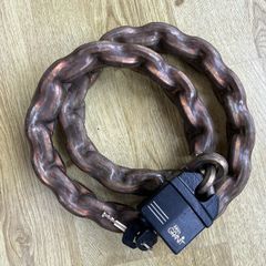 Motorbike chain lock