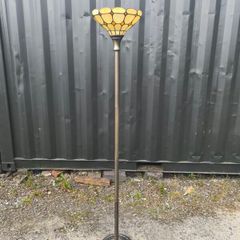 Tiffany style floor lamp