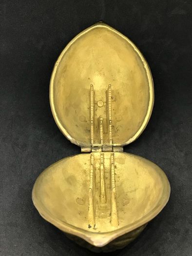 Vintage Brass Walnut Shaped Nut Cracker
