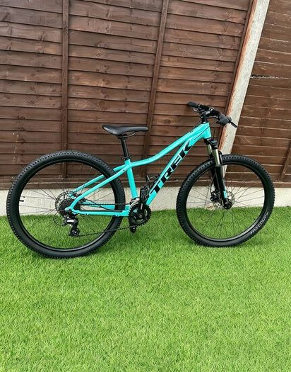 Like New Fully Serviced Trek Marlin 6