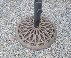 parasol stand
