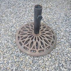 parasol stand