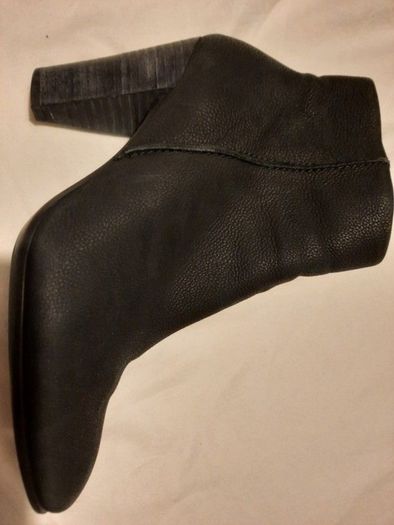 Womens Ecco Boots Size 5
