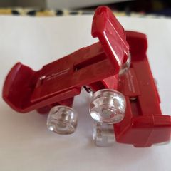 Build-a-bear roller skates