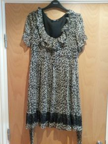 Oasis leopard print dress