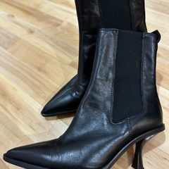 Leather ankle length heel