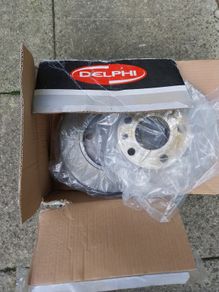 BRAND NEW 2007 Audi A3 / TT rear brake discs and pads