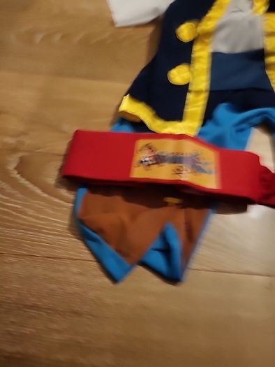 boy halloween costume 2-3 Disney  Jake pirate