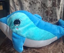 Plush toy dolphin like new