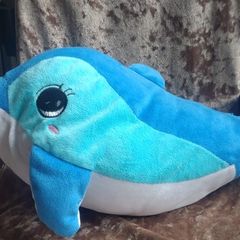 Plush toy dolphin like new
