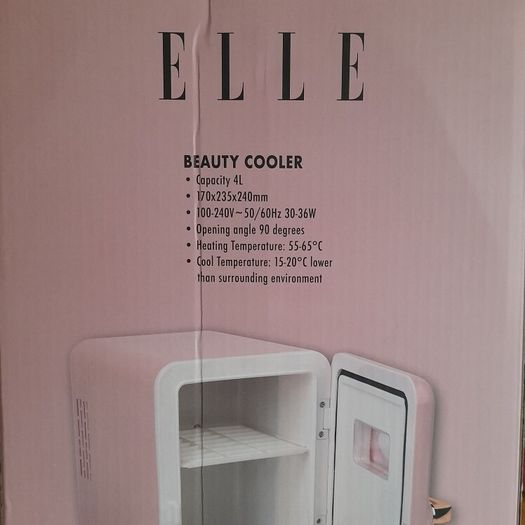 Mini fridge