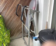 Reverse inversion gravity table
