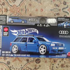 Mattel Brick Shop Hot Wheels Audi Avant RS2 Building Toy Kit