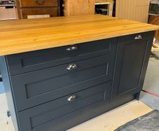 Kitchen Units (Bespoke)