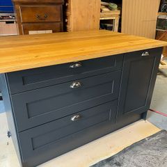 Kitchen Units (Bespoke)