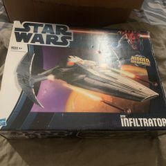 Hasbro Star Wars Darth Maul's Sith Infiltrator ship (2012)
