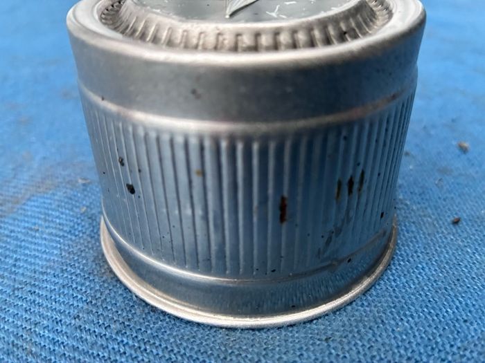 vintage Toyota centre wheel cap