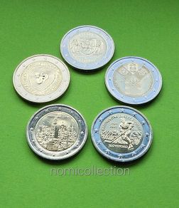 Commemorative Uncirculated 5 x 2 Euro coins.
