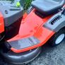 Ride on lawnmower Image 2
