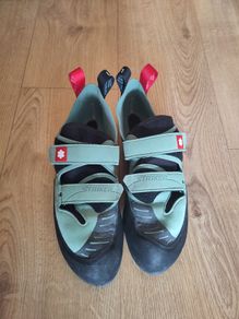 Climbing shoes Ocun Striker Size 45