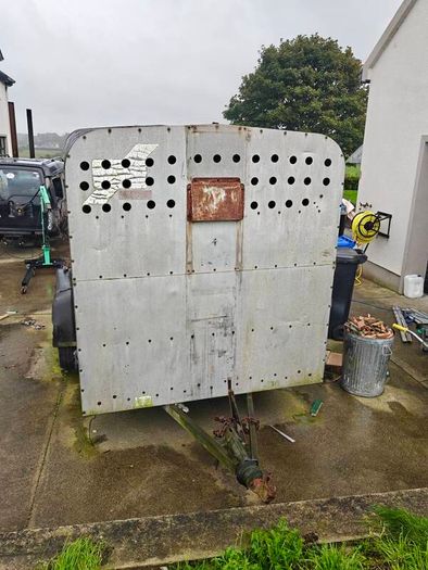 ivor willaims cattle trailer