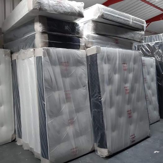 Brand New Tufted memory foam mattress All size Available with free home dilvery