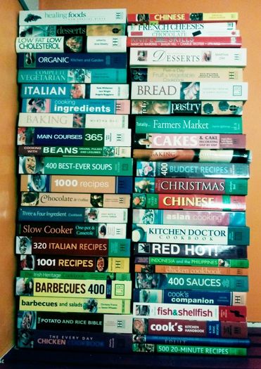 Set of 53 Cookery book, as new.